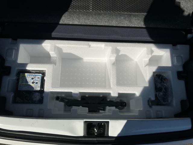 アルト Ｌ　衝突被害軽減ブレーキ　レーンキープアシスト　アイドリングストップ　障害物センサー　純正ＣＤデッキ　ドライブレコーダー　運転席シートヒーター　エアコン　パワーウィンドウ　キーレス　横滑り防止装置（16枚目）