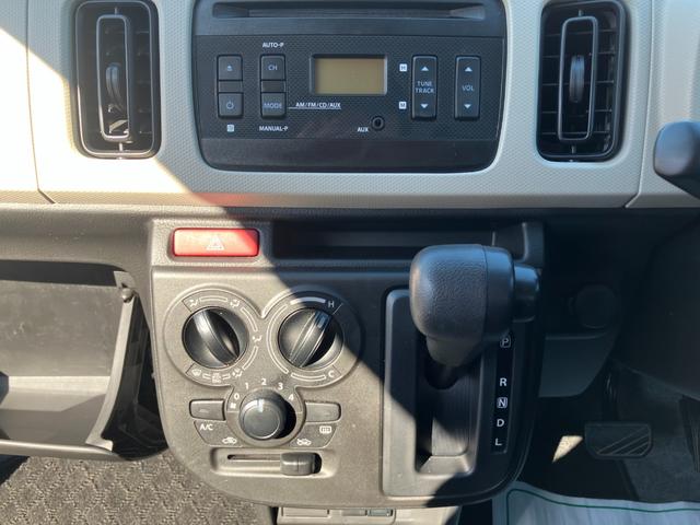 アルト Ｌ　衝突被害軽減ブレーキ　レーンキープアシスト　アイドリングストップ　障害物センサー　純正ＣＤデッキ　ドライブレコーダー　運転席シートヒーター　エアコン　パワーウィンドウ　キーレス　横滑り防止装置（23枚目）