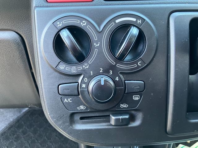 アルト Ｌ　衝突被害軽減ブレーキ　レーンキープアシスト　アイドリングストップ　障害物センサー　純正ＣＤデッキ　ドライブレコーダー　運転席シートヒーター　エアコン　パワーウィンドウ　キーレス　横滑り防止装置（24枚目）