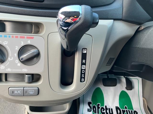 ピクシスエポック X 純正アルミホイール キーレス エアコン 電動格納ミラー CD再生 パワーウィンドウ パワーステアリング(26枚目)