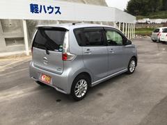 お車の車検整備もお受付致しております。他店で高額な継続車検見積をされた方、一度当社の見積りと比較して下さい。同じ作業内容でも違いが有りますよ。 7