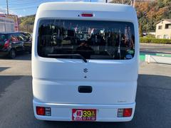 ���Ҥ����������ư�����������˥å���Ʊ��»�ݤ������谷����Ź�Ǥ����ݸ��Τ������ԤäƤ���ޤ��Τǡ��ܤ����ϥ����åդޤǡ� 6