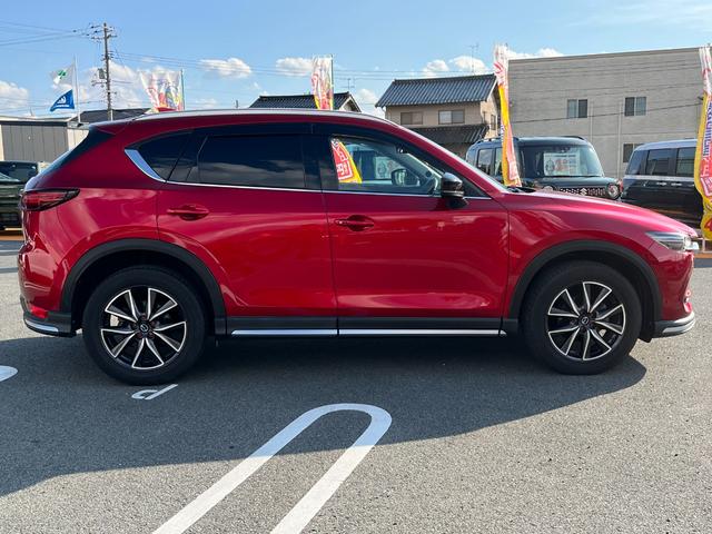 XD Lパッケージ 4WD ディーゼル サンルーフ LEDオートハイビーム フォグ シーケンシャルウィンカー メモリーPシート 左右ヒーター ステアリングヒーター BOSEスピーカー フルセグBカメラ(8枚目)