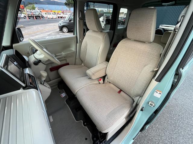 セーフティサポート　ルーフレール　両側電動ドア　オートライト／オートハイビーム　コーナーセンサー　シートヒーター　ＣＤ　ＵＳＢ　Ｂｌｕｅｔｏｏｔｈ　オートリトラミラー