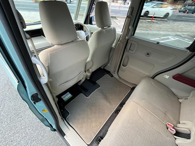 セーフティサポート　ルーフレール　両側電動ドア　オートライト／オートハイビーム　コーナーセンサー　シートヒーター　ＣＤ　ＵＳＢ　Ｂｌｕｅｔｏｏｔｈ　オートリトラミラー