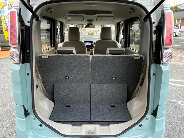 セーフティサポート　ルーフレール　両側電動ドア　オートライト／オートハイビーム　コーナーセンサー　シートヒーター　ＣＤ　ＵＳＢ　Ｂｌｕｅｔｏｏｔｈ　オートリトラミラー