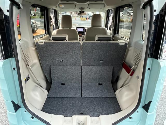 セーフティサポート　ルーフレール　両側電動ドア　オートライト／オートハイビーム　コーナーセンサー　シートヒーター　ＣＤ　ＵＳＢ　Ｂｌｕｅｔｏｏｔｈ　オートリトラミラー