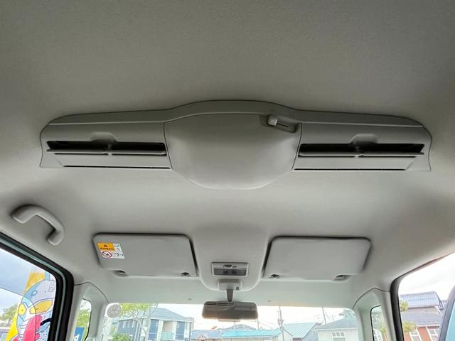 セーフティサポート　ルーフレール　両側電動ドア　オートライト／オートハイビーム　コーナーセンサー　シートヒーター　ＣＤ　ＵＳＢ　Ｂｌｕｅｔｏｏｔｈ　オートリトラミラー