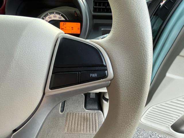 セーフティサポート　ルーフレール　両側電動ドア　オートライト／オートハイビーム　コーナーセンサー　シートヒーター　ＣＤ　ＵＳＢ　Ｂｌｕｅｔｏｏｔｈ　オートリトラミラー