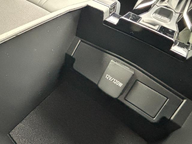 カローラクロス ハイブリッド　Ｚ　コーナーセンサー　ルーフレール　パワーシート　シートヒーター　パワーバックドア　純正ディスプレイオーディオ　ＵＳＢ　Ｂｌｕｅｔｏｏｔｈ　ｃａｒｐｌａｙ　アラウンドビューモニター（57枚目）