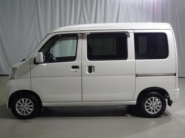 ピクシスバン クルーズターボ　４ＷＤ　ワンセグ　メモリーナビ　ＥＴＣ　ワンオーナー（2枚目）