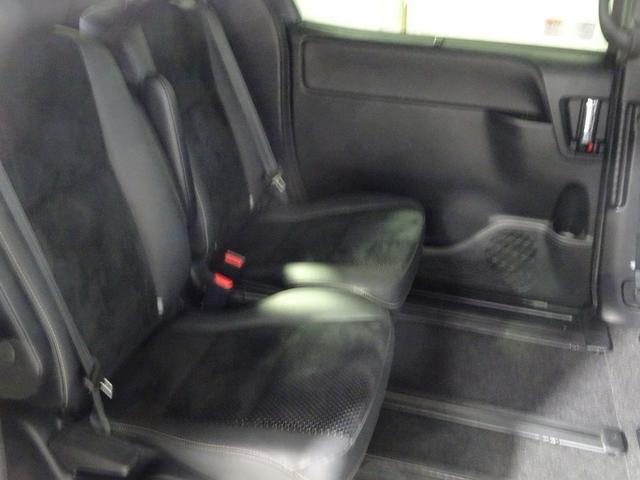 ヴォクシー ZS 煌III フルセグ メモリーナビ DVD再生 ミュージックプレイヤー接続可 後席モニター バックカメラ 衝突被害軽減システム ETC ドラレコ 両側電動スライド LEDヘッドランプ ウオークスルー 乗車定員7人(15枚目)