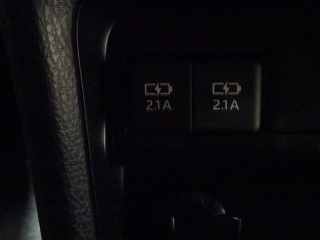 ヴォクシー ZS 煌III フルセグ メモリーナビ DVD再生 ミュージックプレイヤー接続可 後席モニター バックカメラ 衝突被害軽減システム ETC ドラレコ 両側電動スライド LEDヘッドランプ ウオークスルー 乗車定員7人(32枚目)