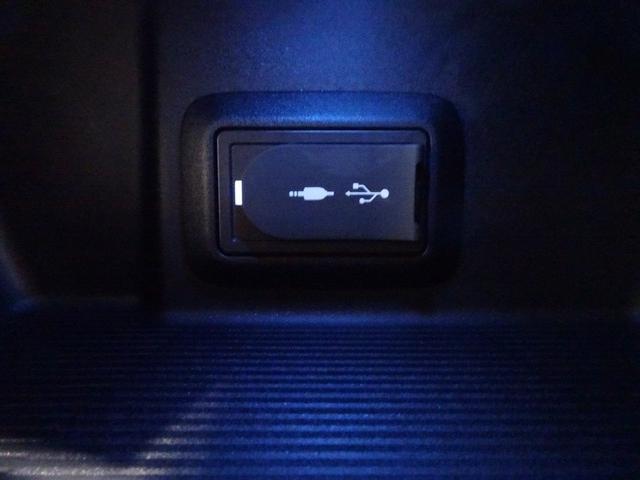 ハリアー Ｓ　４ＷＤ　メモリーナビ　ミュージックプレイヤー接続可　バックカメラ　衝突被害軽減システム　ＥＴＣ　ドラレコ　ＬＥＤヘッドランプ　ワンオーナー　記録簿（32枚目）