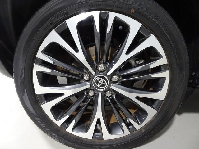 ヤリスクロス ハイブリッドＺ　ディスプレイオーディオ　ミュージックプレイヤー接続可　バックカメラ　衝突被害軽減システム　クルーズコントロール　ＥＴＣ　ドラレコ　スマートキー　シートヒーター　ＬＥＤヘッドランプ　純正アルミ（6枚目）