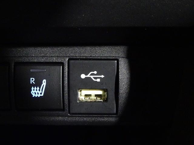 ヤリスクロス ハイブリッドＺ　ディスプレイオーディオ　ミュージックプレイヤー接続可　バックカメラ　衝突被害軽減システム　クルーズコントロール　ＥＴＣ　ドラレコ　スマートキー　シートヒーター　ＬＥＤヘッドランプ　純正アルミ（37枚目）