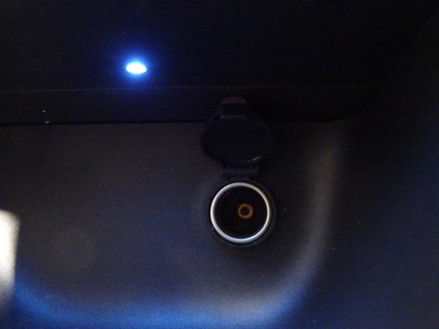 ヤリスクロス ハイブリッドＺ　ディスプレイオーディオ　ミュージックプレイヤー接続可　バックカメラ　衝突被害軽減システム　クルーズコントロール　ＥＴＣ　ドラレコ　スマートキー　シートヒーター　ＬＥＤヘッドランプ　純正アルミ（39枚目）