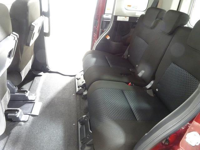 �㕔���Ȃ������X�y�[�X�͂�������m�ۂ���āA��Ƃ�̍L���B