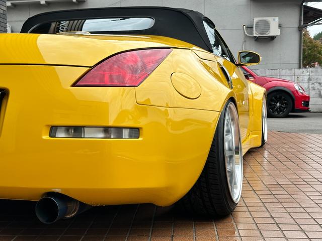 フェアレディＺ ロードスターバージョンＴ　ワイドボディ　コンバーチブル　ＷＯＲＫ　ＥＭＯＴＩＯＮ　Ｔ５Ｒ　２Ｐ　１９インチ　新品車高調　社外マフラー　Ａｎｄｒｏｉｄディスプレイオーディオ　ワークスベルクイックリリース　インナーヴュードラレコ（20枚目）