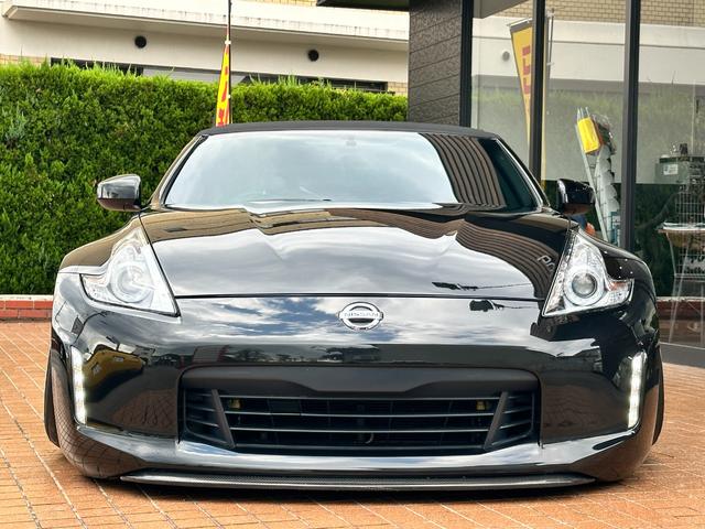 フェアレディZ ロードスターバージョンST エアフォースエアサス ヴァラマンディ19インチ T-demandeフルアーム T-demande前後ビッグブレーキ フロントカーボンリップ チタンエキゾースト NR-Gステアリング pivotスロコン(5枚目)