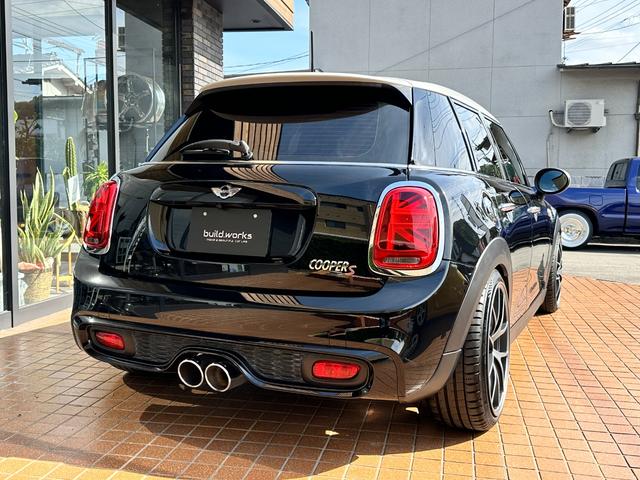MINI クーパーS BBSRI-A18インチ KW車高調 レムスマフラー ユニオンジャックテールランプ サイドウィンカー シートカバー セルスターレーダー ドラレコ ツートンルーフミラー 車検2年付(18枚目)