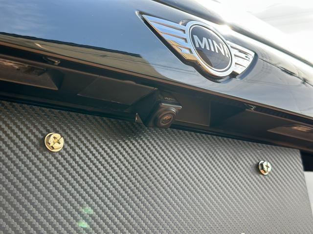 MINI クーパーS BBSRI-A18インチ KW車高調 レムスマフラー ユニオンジャックテールランプ サイドウィンカー シートカバー セルスターレーダー ドラレコ ツートンルーフミラー 車検2年付(32枚目)
