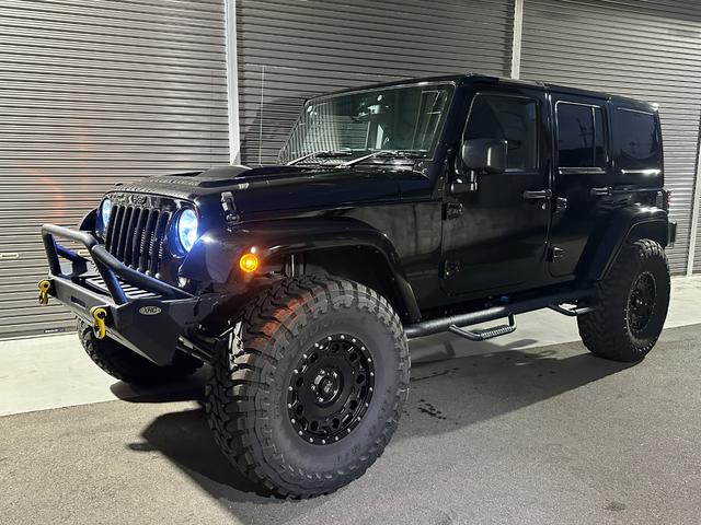 ジープ・ラングラーアンリミテッド アルティテュード　３７インチＯＰＥＮ　ＣＯＵＮＴＲＹ　ｋｍｃ　ＫＭ５２９ＨＯＬＬＳＨＯＴ　ＲＯＵＧＨ　ＣＯＵＮＴＲＹサスペンション　ステダン　ラテラル　　インテーク　ＸＲＣカンガルーバンパー　マフラー　ヒッチ　クランプ（11枚目）