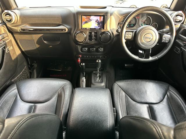 ジープ・ラングラーアンリミテッド アルティテュード　３７インチＯＰＥＮ　ＣＯＵＮＴＲＹ　ｋｍｃ　ＫＭ５２９ＨＯＬＬＳＨＯＴ　ＲＯＵＧＨ　ＣＯＵＮＴＲＹサスペンション　ステダン　ラテラル　　インテーク　ＸＲＣカンガルーバンパー　マフラー　ヒッチ　クランプ（17枚目）