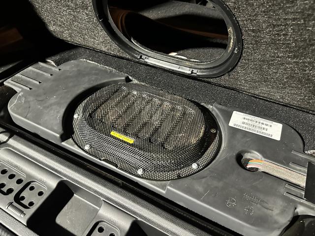 ジープ・ラングラーアンリミテッド アルティテュード　３７インチＯＰＥＮ　ＣＯＵＮＴＲＹ　ｋｍｃ　ＫＭ５２９ＨＯＬＬＳＨＯＴ　ＲＯＵＧＨ　ＣＯＵＮＴＲＹサスペンション　ステダン　ラテラル　　インテーク　ＸＲＣカンガルーバンパー　マフラー　ヒッチ　クランプ（46枚目）