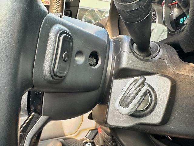 ジープ・ラングラーアンリミテッド アルティテュード　３７インチＯＰＥＮ　ＣＯＵＮＴＲＹ　ｋｍｃ　ＫＭ５２９ＨＯＬＬＳＨＯＴ　ＲＯＵＧＨ　ＣＯＵＮＴＲＹサスペンション　ステダン　ラテラル　　インテーク　ＸＲＣカンガルーバンパー　マフラー　ヒッチ　クランプ（52枚目）