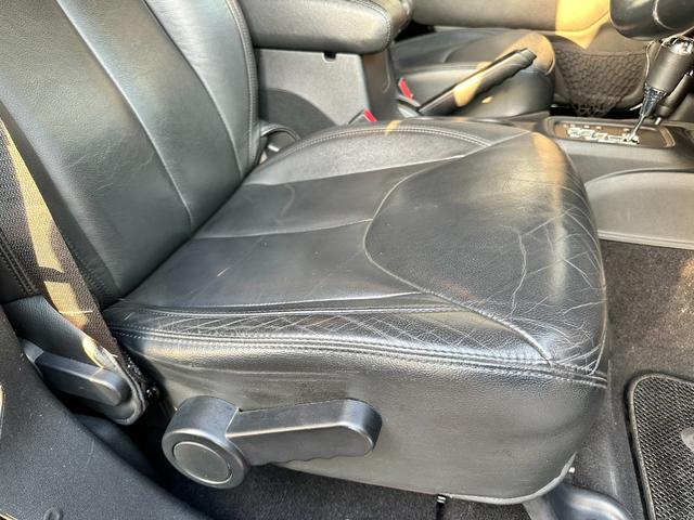 ジープ・ラングラーアンリミテッド アルティテュード　３７インチＯＰＥＮ　ＣＯＵＮＴＲＹ　ｋｍｃ　ＫＭ５２９ＨＯＬＬＳＨＯＴ　ＲＯＵＧＨ　ＣＯＵＮＴＲＹサスペンション　ステダン　ラテラル　　インテーク　ＸＲＣカンガルーバンパー　マフラー　ヒッチ　クランプ（59枚目）