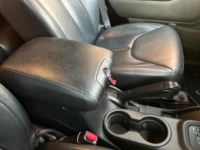 ジープ・ラングラーアンリミテッド アルティテュード　３７インチＯＰＥＮ　ＣＯＵＮＴＲＹ　ｋｍｃ　ＫＭ５２９ＨＯＬＬＳＨＯＴ　ＲＯＵＧＨ　ＣＯＵＮＴＲＹサスペンション　ステダン　ラテラル　　インテーク　ＸＲＣカンガルーバンパー　マフラー　ヒッチ　クランプ（65枚目）