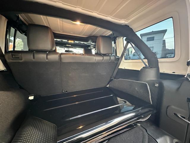 ジープ・ラングラーアンリミテッド アルティテュード　３７インチＯＰＥＮ　ＣＯＵＮＴＲＹ　ｋｍｃ　ＫＭ５２９ＨＯＬＬＳＨＯＴ　ＲＯＵＧＨ　ＣＯＵＮＴＲＹサスペンション　ステダン　ラテラル　　インテーク　ＸＲＣカンガルーバンパー　マフラー　ヒッチ　クランプ（77枚目）