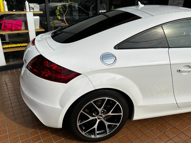 ＴＴクーペ ２．０ＴＦＳＩ　２．０ＴＦＳＩ　赤革　ＢＢＳアルミホイール　ＢＬＵＥＴＯＯＴＨ　ドラレコ　バックカメラ　ＵＳＢ入力　車検Ｒ８年９月（30枚目）