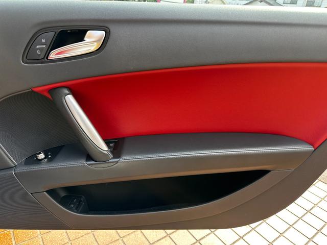 ＴＴクーペ ２．０ＴＦＳＩ　２．０ＴＦＳＩ　赤革　ＢＢＳアルミホイール　ＢＬＵＥＴＯＯＴＨ　ドラレコ　バックカメラ　ＵＳＢ入力　車検Ｒ８年９月（42枚目）