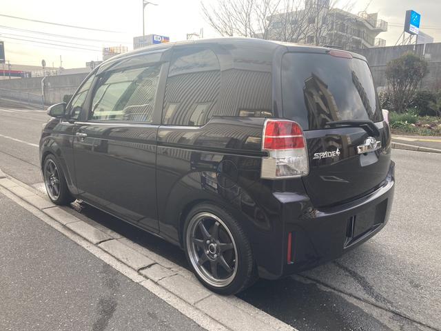スペイド F ETC バックカメラ ナビ 電動スライドドア オートライト スマートキー 電動格納ミラー CVT アルミホイール 衝突安全ボディ ABS ESC エアコン パワーステアリング パワーウィンドウ(8枚目)