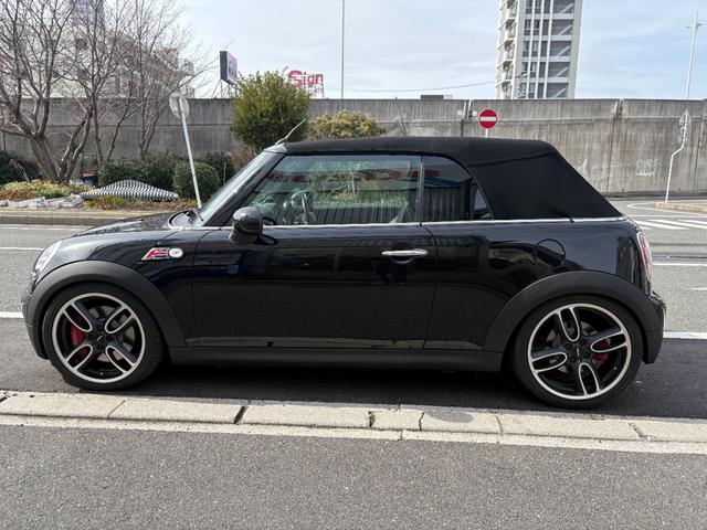 MINI ジョンクーパーワークス コンバーチブル ETC オートエアコン バックカメラ キーレス 地デジフルセグ 禁煙車 電格ミラー(9枚目)