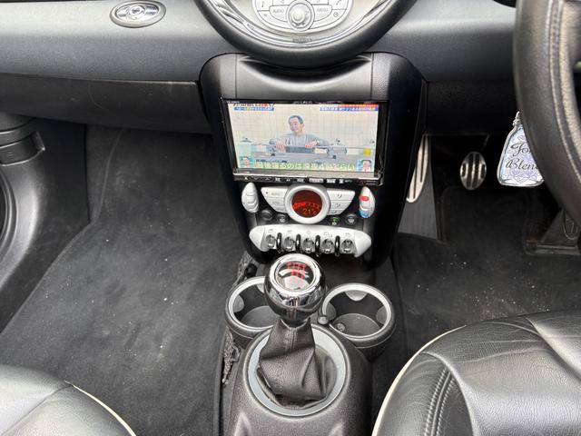 MINI ジョンクーパーワークス コンバーチブル ETC オートエアコン バックカメラ キーレス 地デジフルセグ 禁煙車 電格ミラー(37枚目)