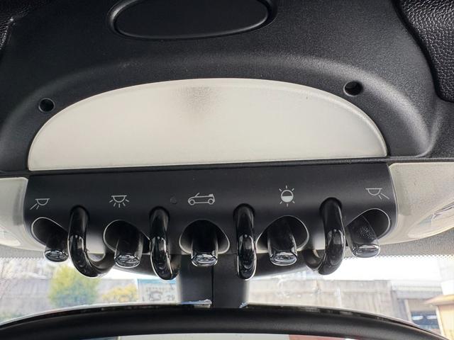 MINI ジョンクーパーワークス コンバーチブル ETC オートエアコン バックカメラ キーレス 地デジフルセグ 禁煙車 電格ミラー(44枚目)