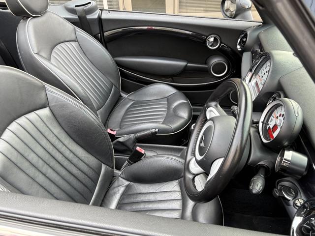 MINI ジョンクーパーワークス コンバーチブル ETC オートエアコン バックカメラ キーレス 地デジフルセグ 禁煙車 電格ミラー(46枚目)