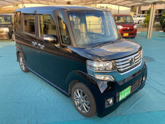 Ｎ－ＢＯＸカスタム Ｇ　ＳＳパッケージ　フルセグナビ　ｂｌｕｅｔｏｏｔｈ　ＥＴＣ　バックカメラ　１４インチアルミホイール　オートライト　ステアリングスイッチ　両側パワースライドドア（6枚目）