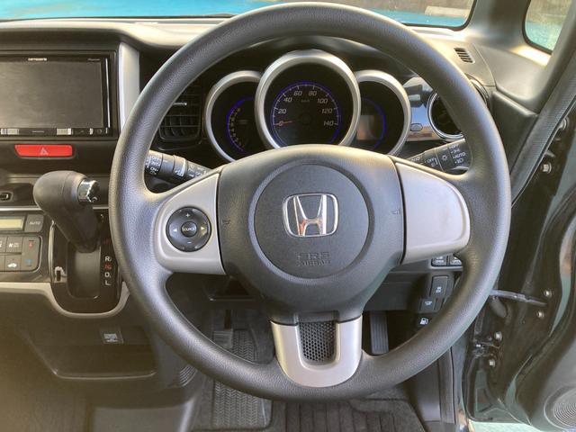 Ｎ－ＢＯＸカスタム Ｇ　ＳＳパッケージ　フルセグナビ　ｂｌｕｅｔｏｏｔｈ　ＥＴＣ　バックカメラ　１４インチアルミホイール　オートライト　ステアリングスイッチ　両側パワースライドドア（25枚目）