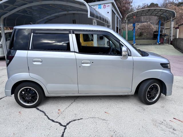 ゼストスパーク Ｇ　フルセグナビ　ｂｌｕｅｔｏｏｔｈ　ＥＴＣ　バックカメラ　１４インチアルミホイール（4枚目）