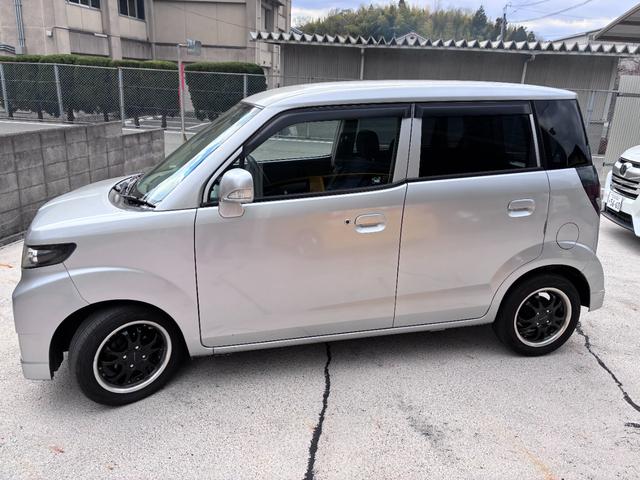 ゼストスパーク Ｇ　フルセグナビ　ｂｌｕｅｔｏｏｔｈ　ＥＴＣ　バックカメラ　１４インチアルミホイール（5枚目）