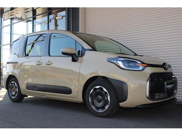 シエンタ ハイブリッドZ ・禁煙車・ユーザー買取車・両側パワースライドドア・ETC2.0・シートヒーター・ステアリングヒーター・LEDヘッドランプ・ドライブレコーダー前後・パノラミックビューモニター・地デジTV・バックカメラ(4枚目)