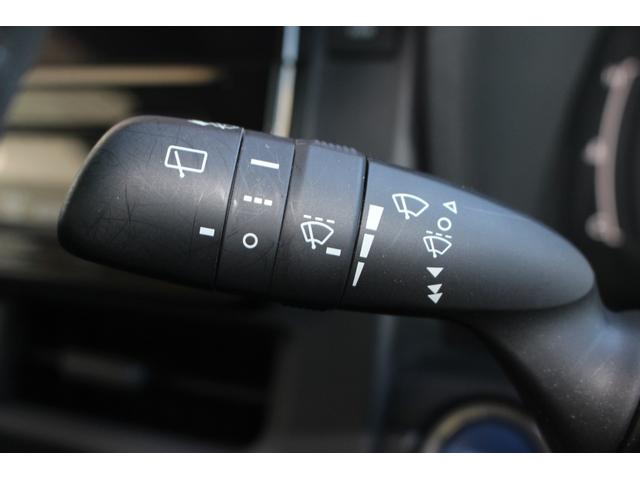 シエンタ ハイブリッドZ ・禁煙車・ユーザー買取車・両側パワースライドドア・ETC2.0・シートヒーター・ステアリングヒーター・LEDヘッドランプ・ドライブレコーダー前後・パノラミックビューモニター・地デジTV・バックカメラ(17枚目)