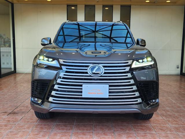 ＬＸ ＬＸ６００　ワンオーナー　禁煙車　マークレビンソン　後席モニター　エグゼクティブ２２インチアルミ（2枚目）