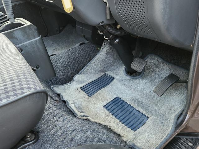 デリカスターワゴン シャモニー　自社下取り車両　ディーゼル（17枚目）