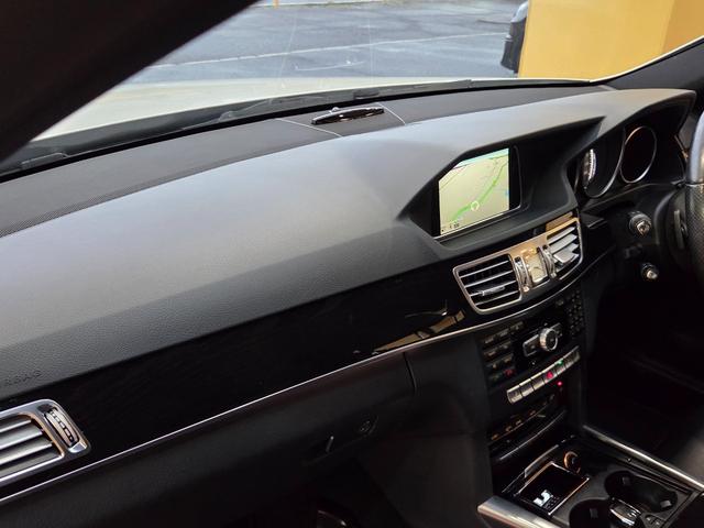 Ｅクラス Ｅ２５０　アバンギャルド　ＡＭＧスポーツＰＫＧ　ハーフレザーシート（22枚目）