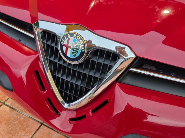 アルファ１５６ ２．５　Ｖ６　２４Ｖ　６ＭＴ　ＫＯＮＩダンパーキット　ＡＲＱＲＡＹエキゾースト（16枚目）